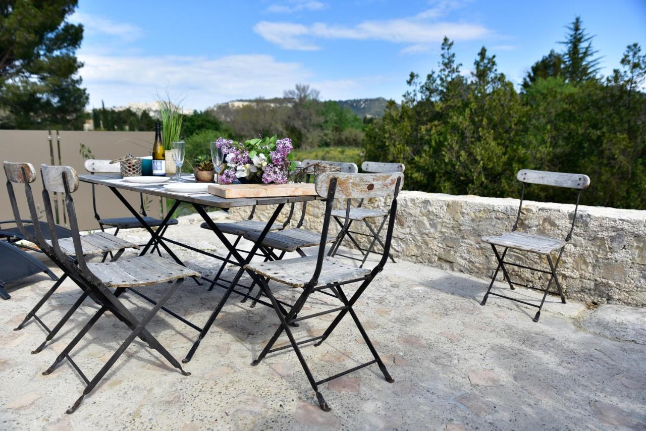 Domaine Du Mas Foucray Aparthotel Ле Бо дьо Прованс Екстериор снимка
