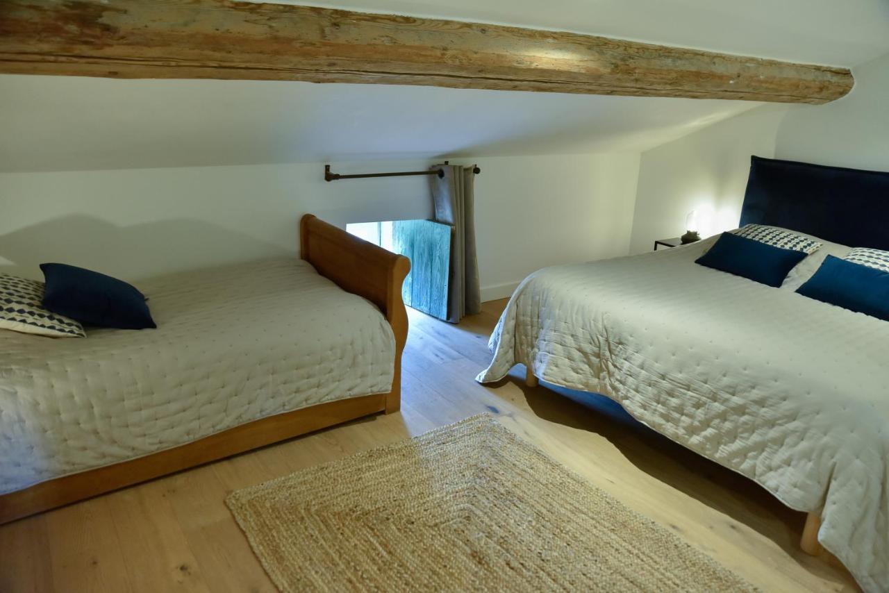 Domaine Du Mas Foucray Aparthotel Ле Бо дьо Прованс Екстериор снимка