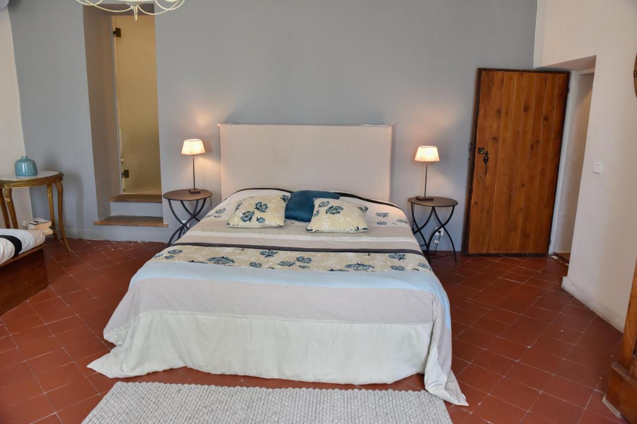 Domaine Du Mas Foucray Aparthotel Ле Бо дьо Прованс Екстериор снимка